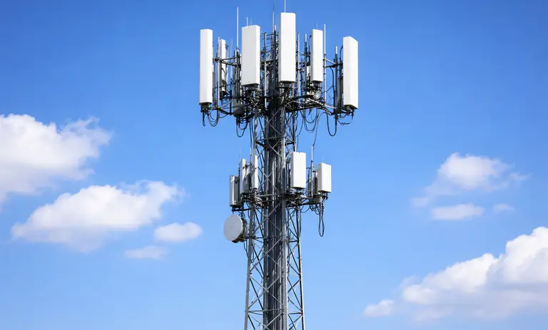 Baz İstasyonu Nedir? Zararları Var mı? Nereye Şikayet Edilir?